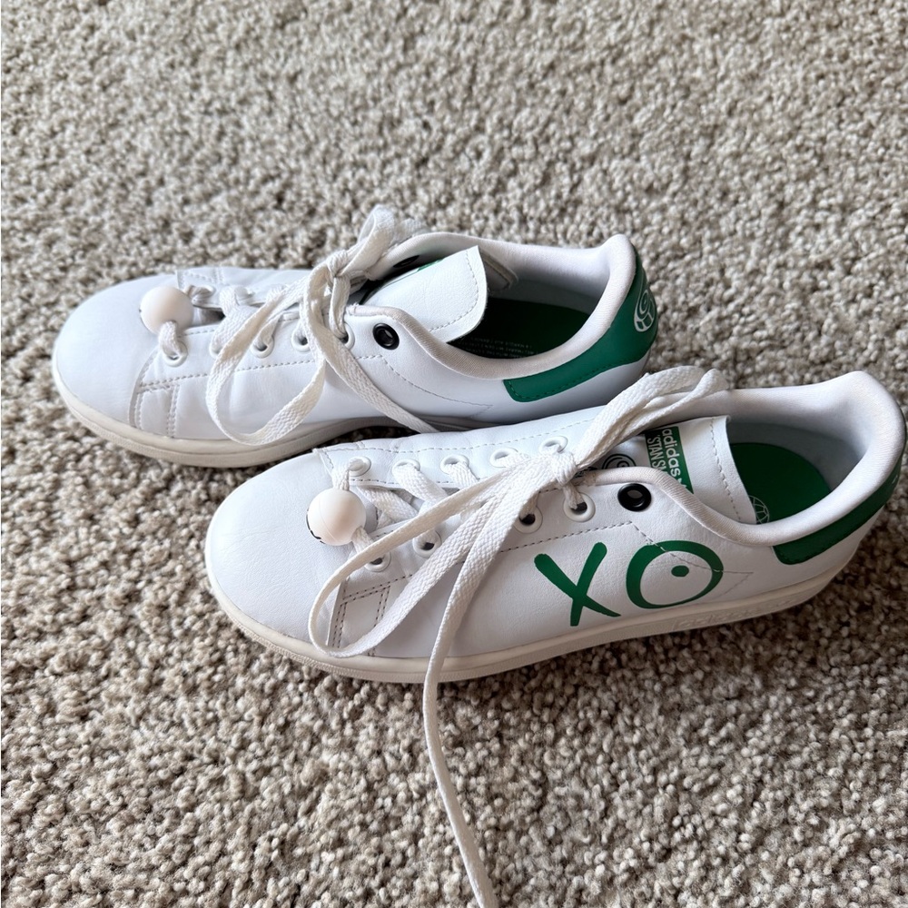 Adidas Andre Saraiva Edition size 4
